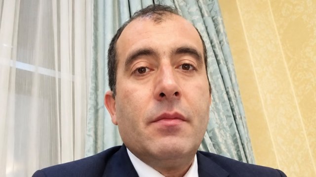 Restoranda pul alarkən tutulmuşdu - Hökm oxundu