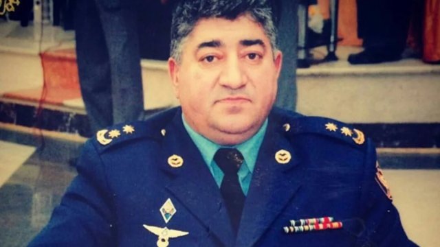 Polkovnik-leytenantın ölümünün təfərrüatı: Restoranda yıxılıb, başı betona dəyib