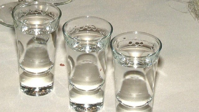 Alkoqol immun hüceyrələrini beyni məhv etməyə sövq edir &ndash; Alimlər