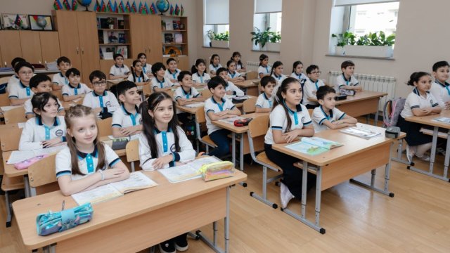 Partiya sədri dünyəvi təhsilin əhəmiyyətindən DANIŞDI