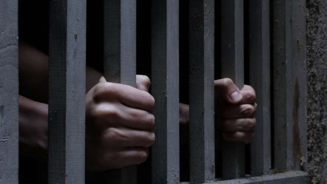 Azərbaycanda ömrünün yarısını həbsdə yatan ömürlük məhkum öldü
