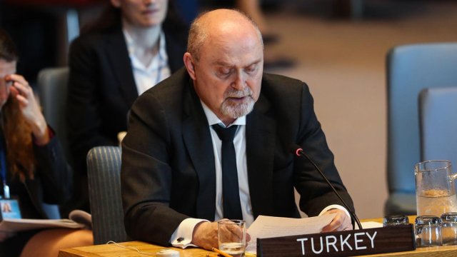 
XİN: Feridun Sinirlioğlunun BMT Baş katibi vəzifəsinə namizədliyinin irəli sürülməsi təşəbbüsünü alqışlayırıq